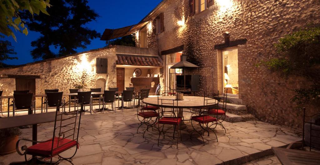 Domaine De Bertrandy Bed & Breakfast Allemagne-en-Provence Exterior photo